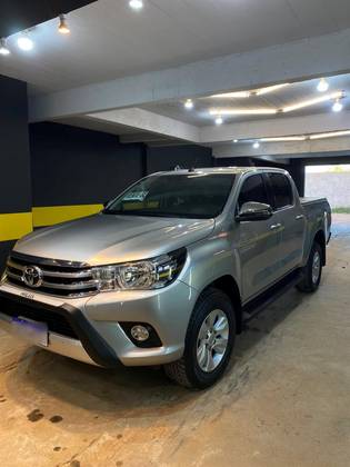 TOYOTA HILUX 2.8 SRV 4X4 CD 16V DIESEL 4P AUTOMÁTICO TOYOTA HILUX 2.8 SRV 4X4 CD 16V DIESEL 4P AUTOMÁTICO